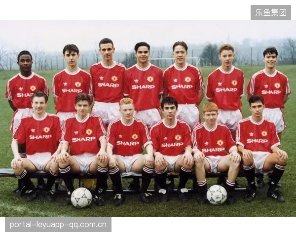 曼联五千万敲定两将：球迷梦想的“双子星座”诞生